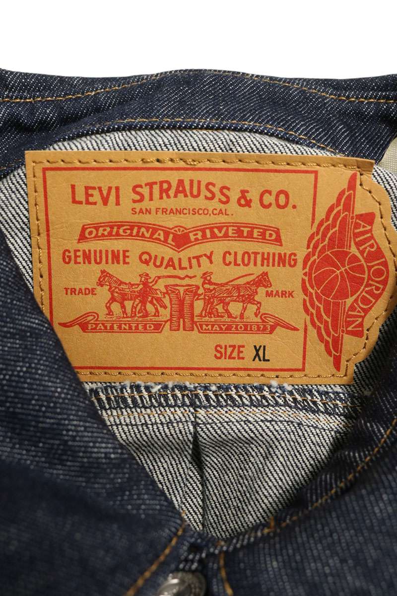 LEVI'S x NIKE Jordan Embossed Denim Overshirt Shirt Size XL
