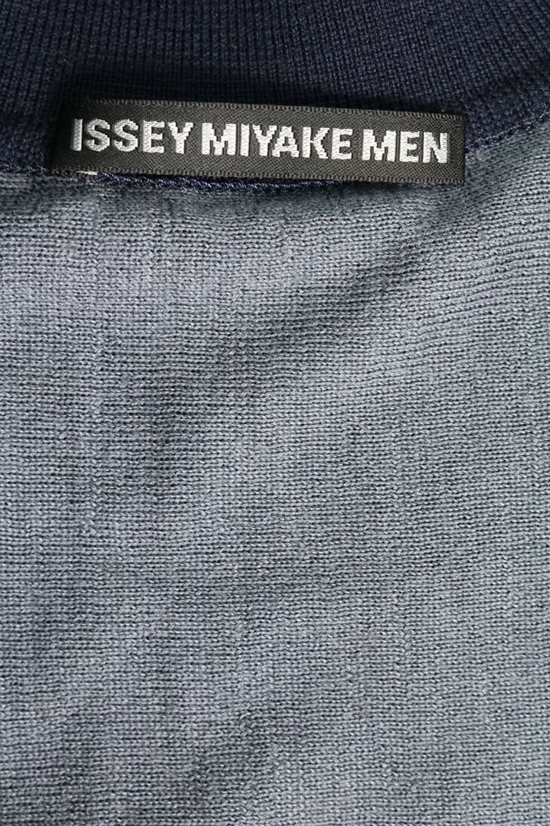 ISSEY MIYAKE MEN Line Design Wool High-Neck Knit Blue Size 2