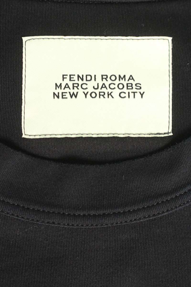 Fendi T-Shirt Black Size L