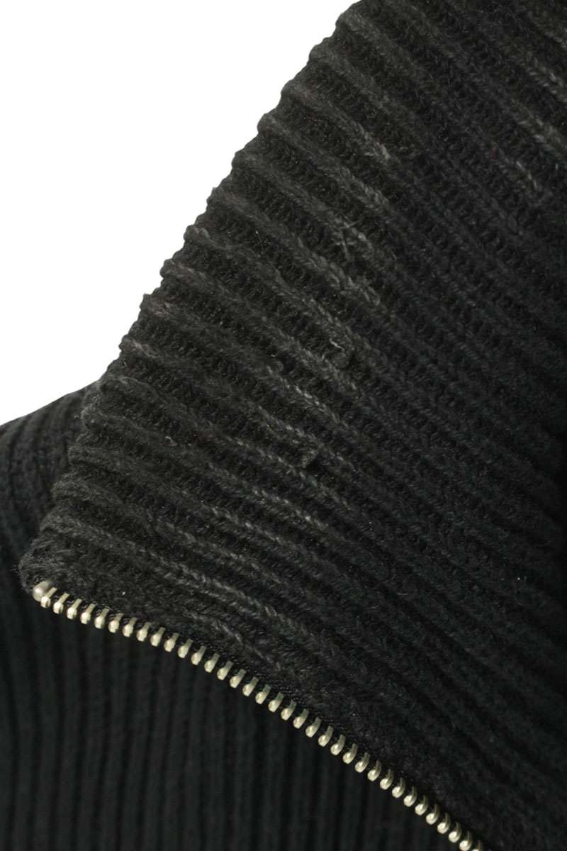 M BN Knit Vest Black Size M