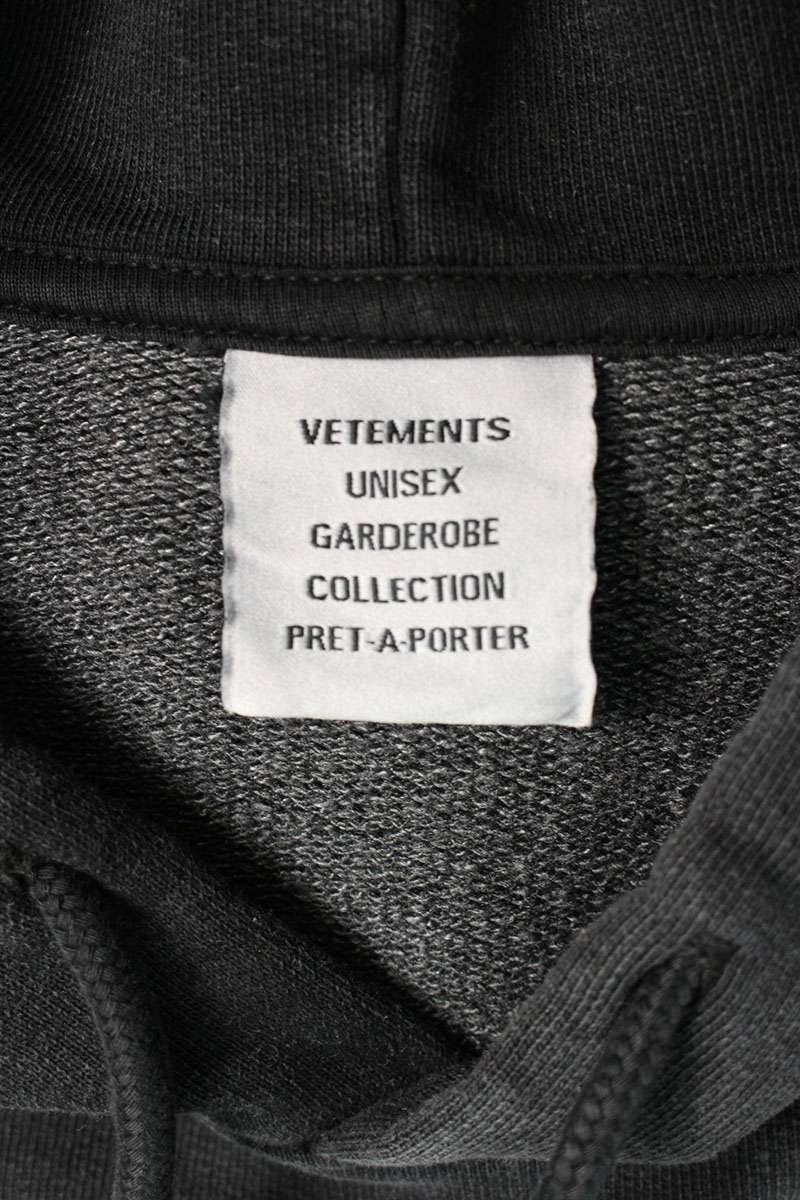 Vetements Logo Print Pullover Hoodie Black Size S