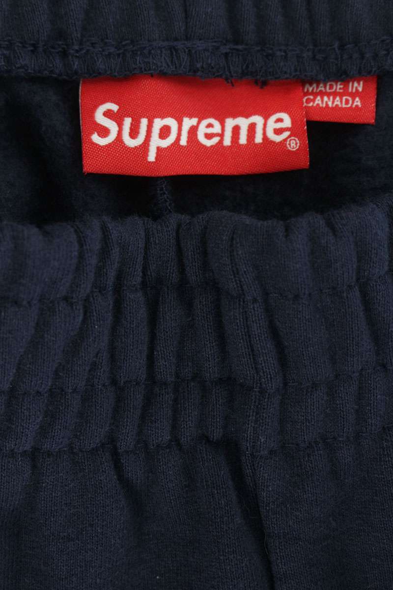 SUPREME 23SS Small Box Baggy Cargo Sweatshort Navy Size M