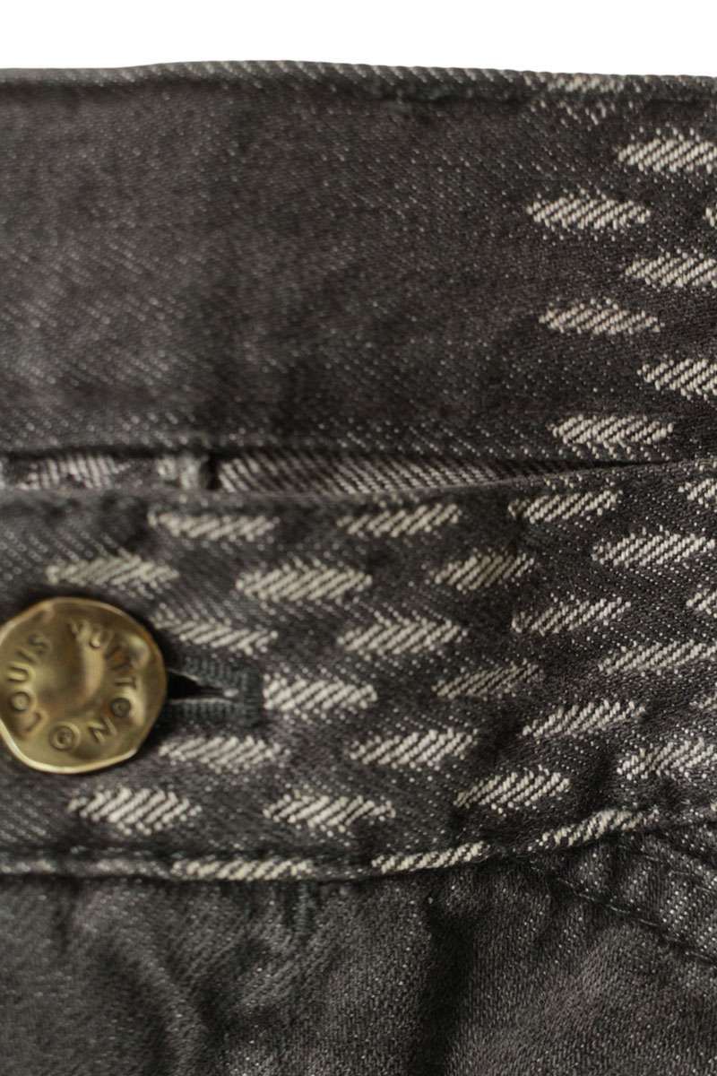 LOUISVUITTON 20AW NIGO Giant Damier Wave Monogram Size 34