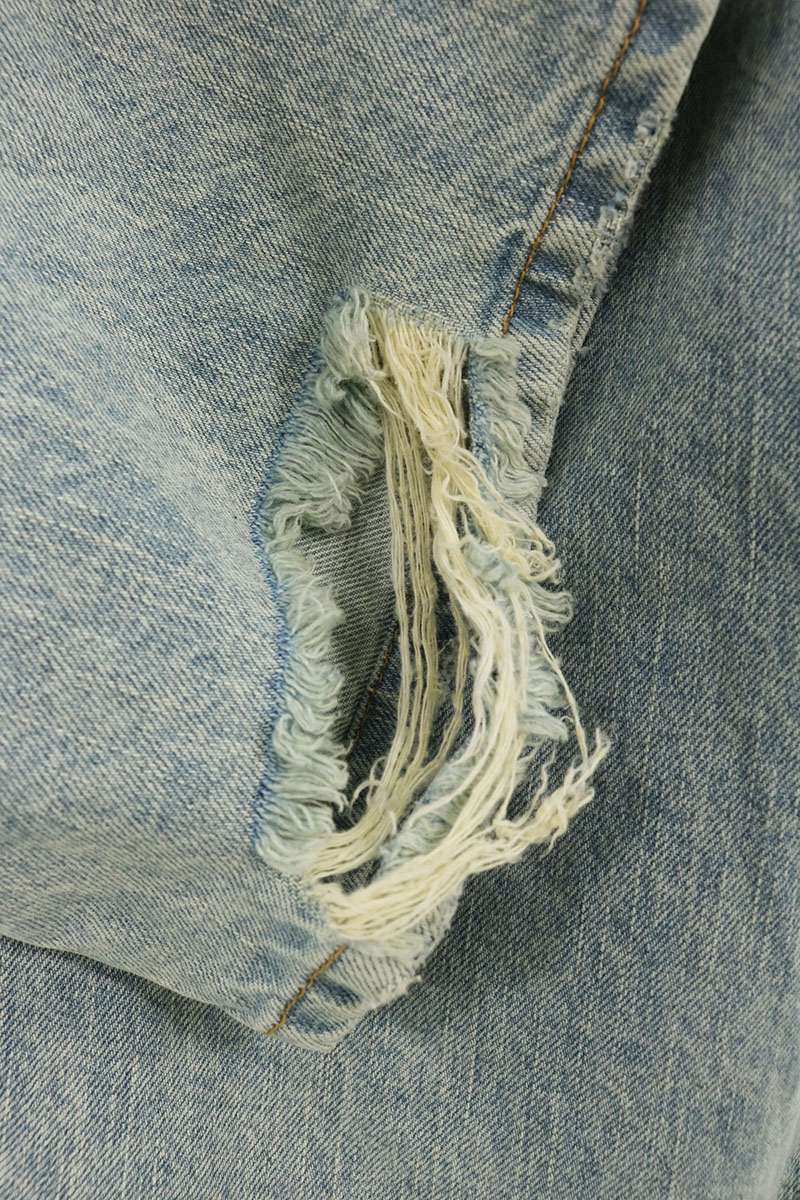 BALENCIAGA Light Blue Damaged Medium Fit Jeans Size 33