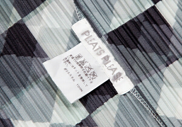 PLEATS PLEASE Pleated Diamond Print Jacket Gray Size 3