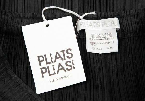 PLEATS PLEASE Polyester Star Embossed Skirt Black Size 3