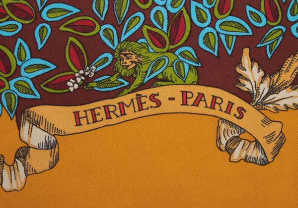 HERMES Carré 90 "King's Scarf Orange