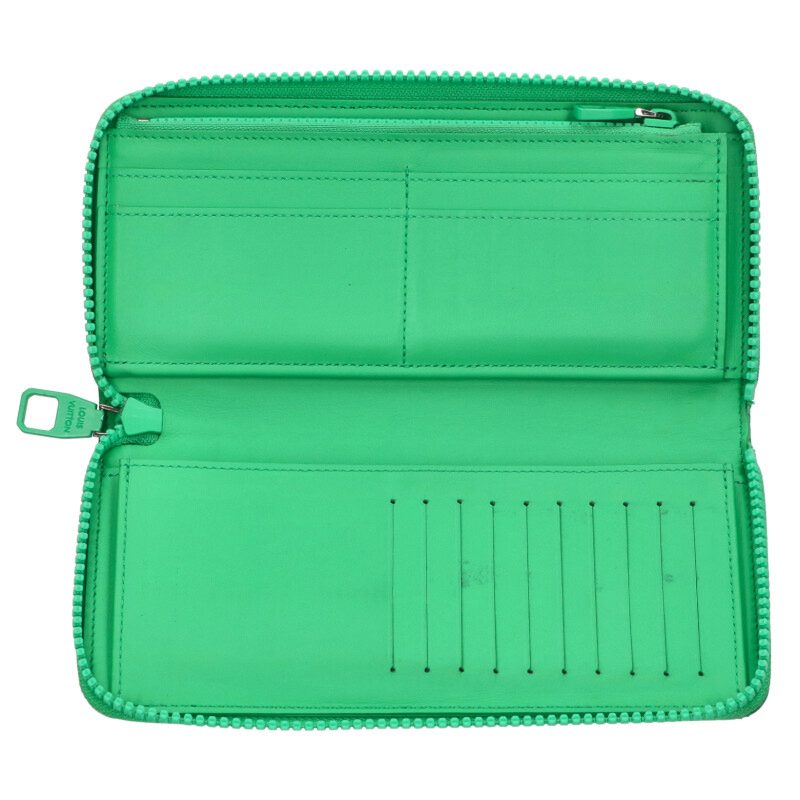 Louis Vuitton Zip wallet Green