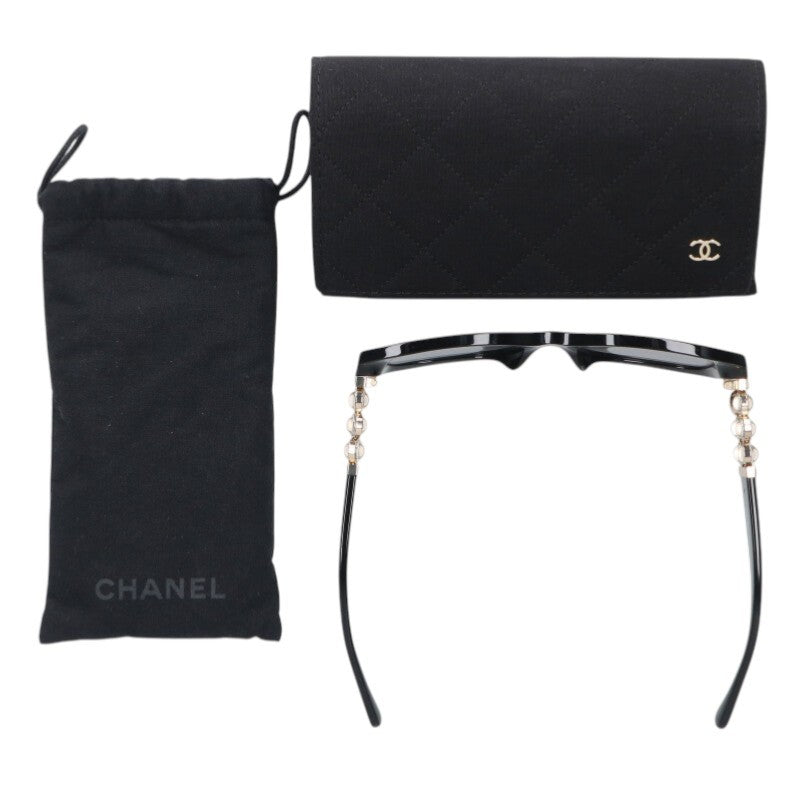 CHANEL 5542-A Rectangle Sunglasses Black Gold Size ONE SIZE