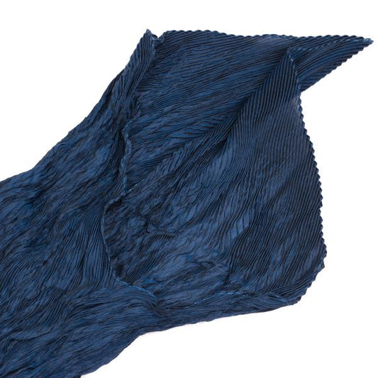 ISSEY MIYAKE Pleated Neck Scarf Blue