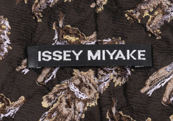 ISSEY MIYAKE MEN Wrinkle-Processed Silk Pattern Tie Brown