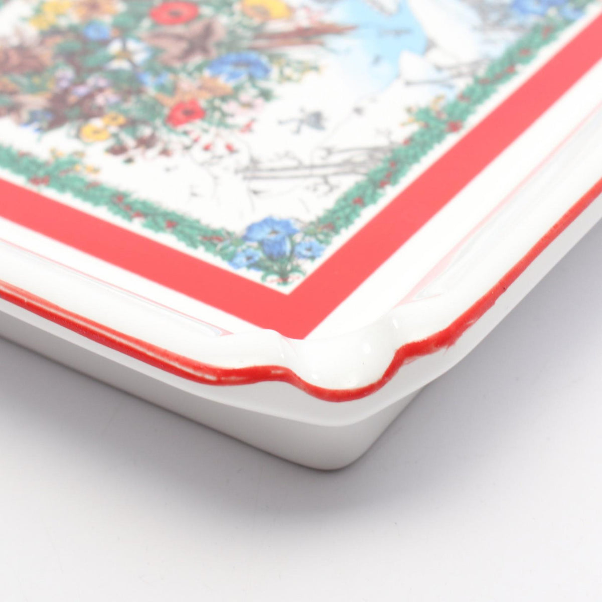 GUCCI WINTER BLOOMS Ceramic Ashtray White Multi