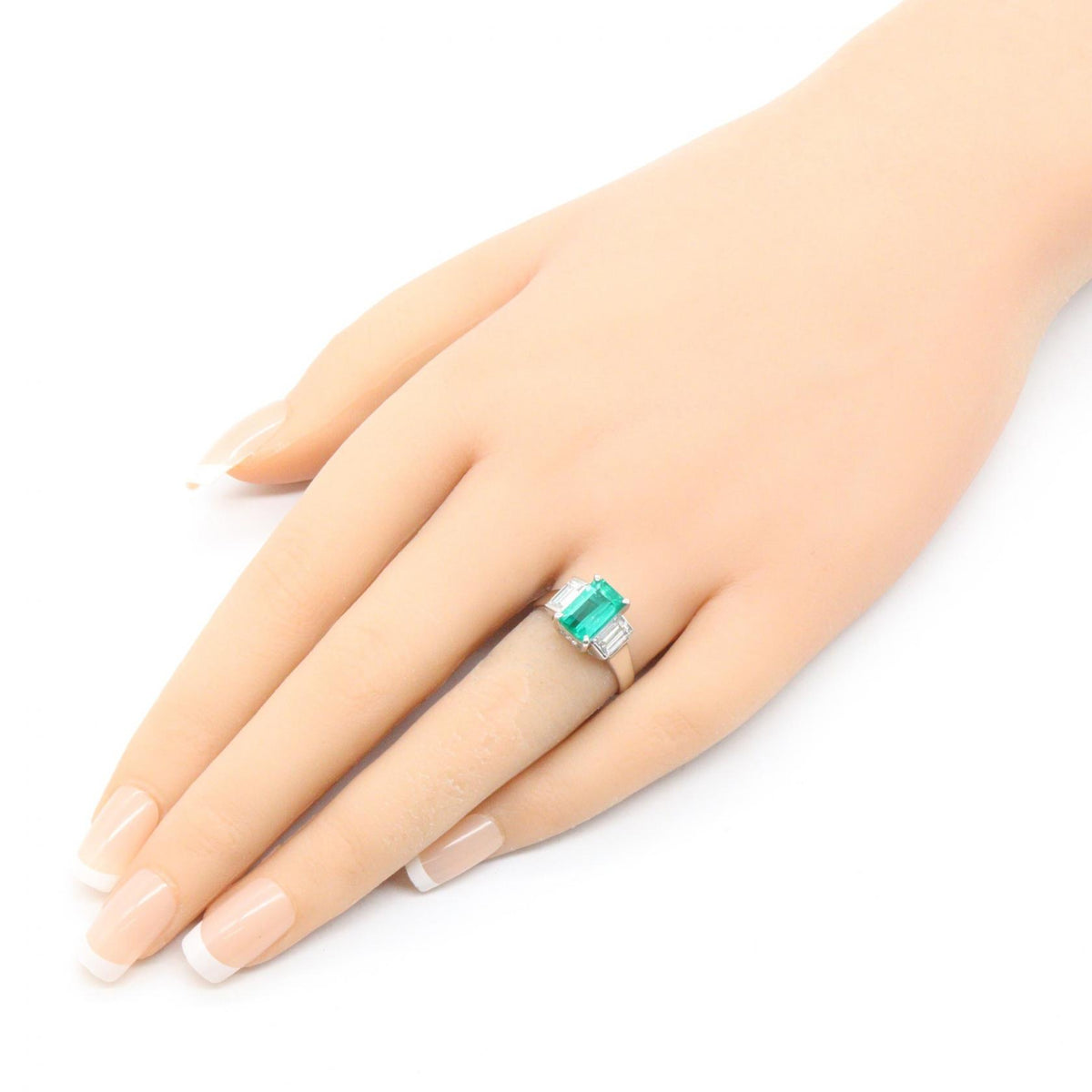 JEWELRY Emerald Diamond Pt900 Platinum Ring Size JP 11.5