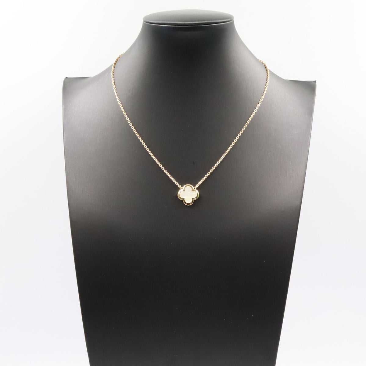 Van Cleef & Arpels Pure Gold Necklace