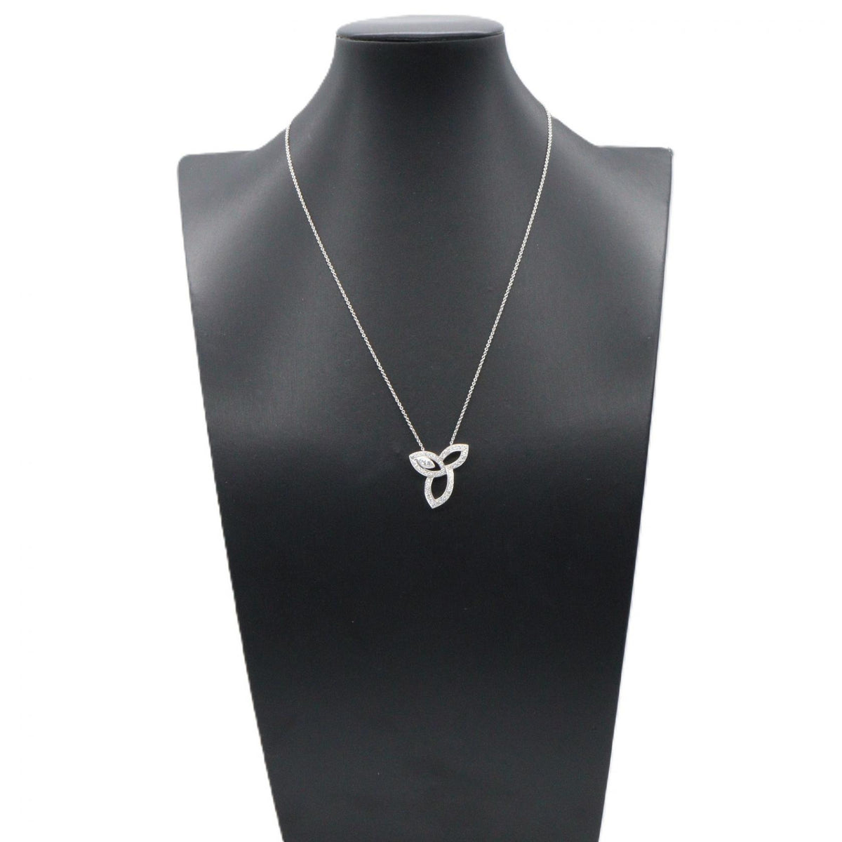 HARRY WINSTON Silver Lily Pt950 Necklace