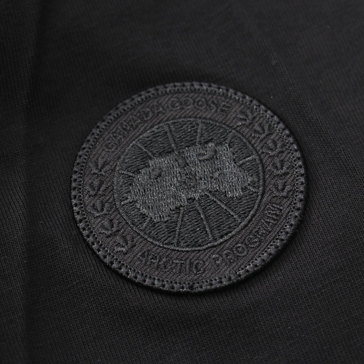 CANADA GOOSE Novo Tonal Label Cotton T-Shirt Black Size M