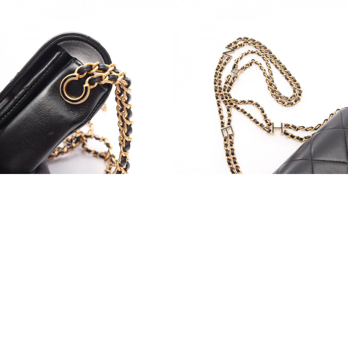 CHANEL Matelasse Lambskin Shoulder Bag Black