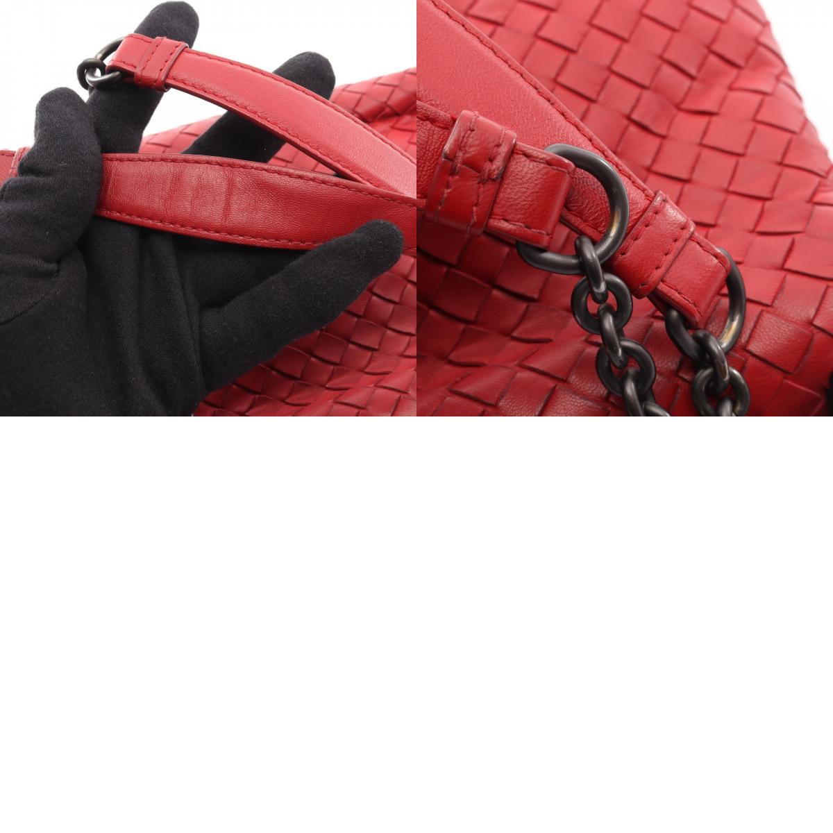 BOTTEGA VENETA Small Olimpia Bag Red