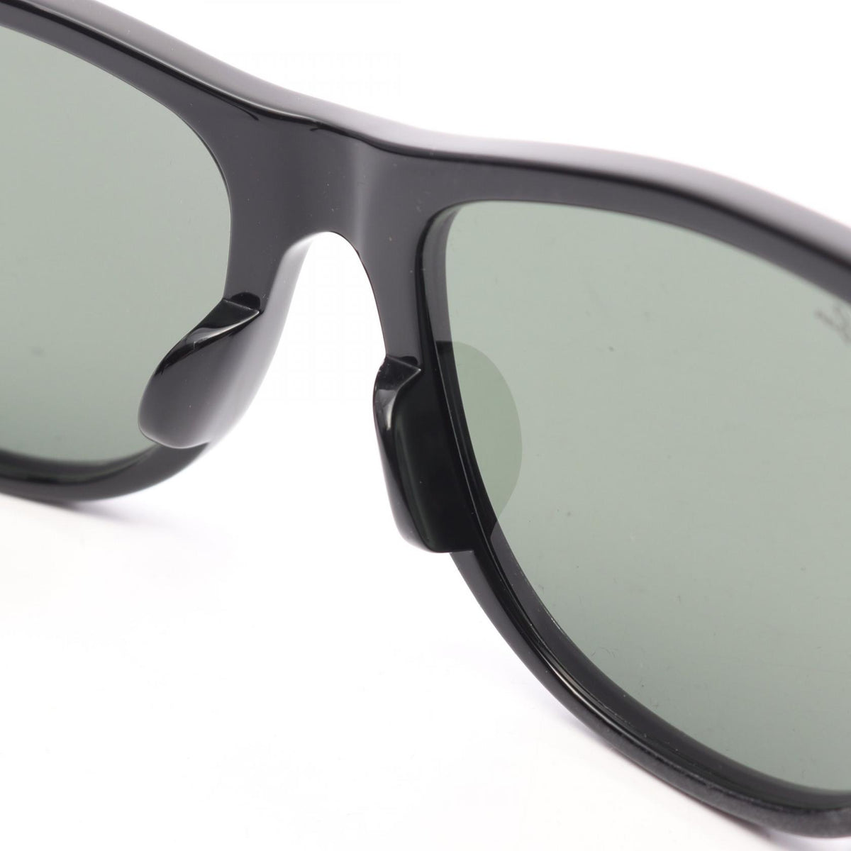 Ray-Ban Wayfarer Sunglasses Black Plastic