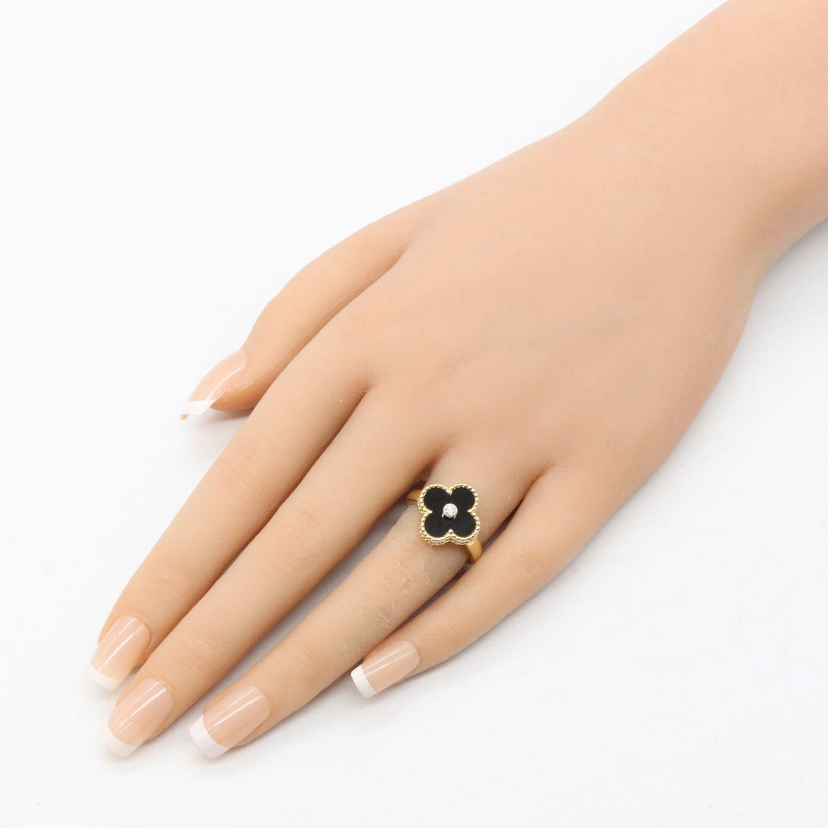 Van Cleef & Arpels Vintage Alhambra Gold Ring Size JP 10.5