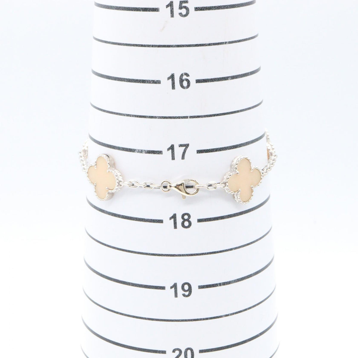 Van Cleef & Arpels Vintage K18WG Bracelet