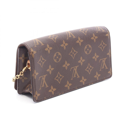 LOUIS VUITTON Wallet On Chain Shoulder Bag