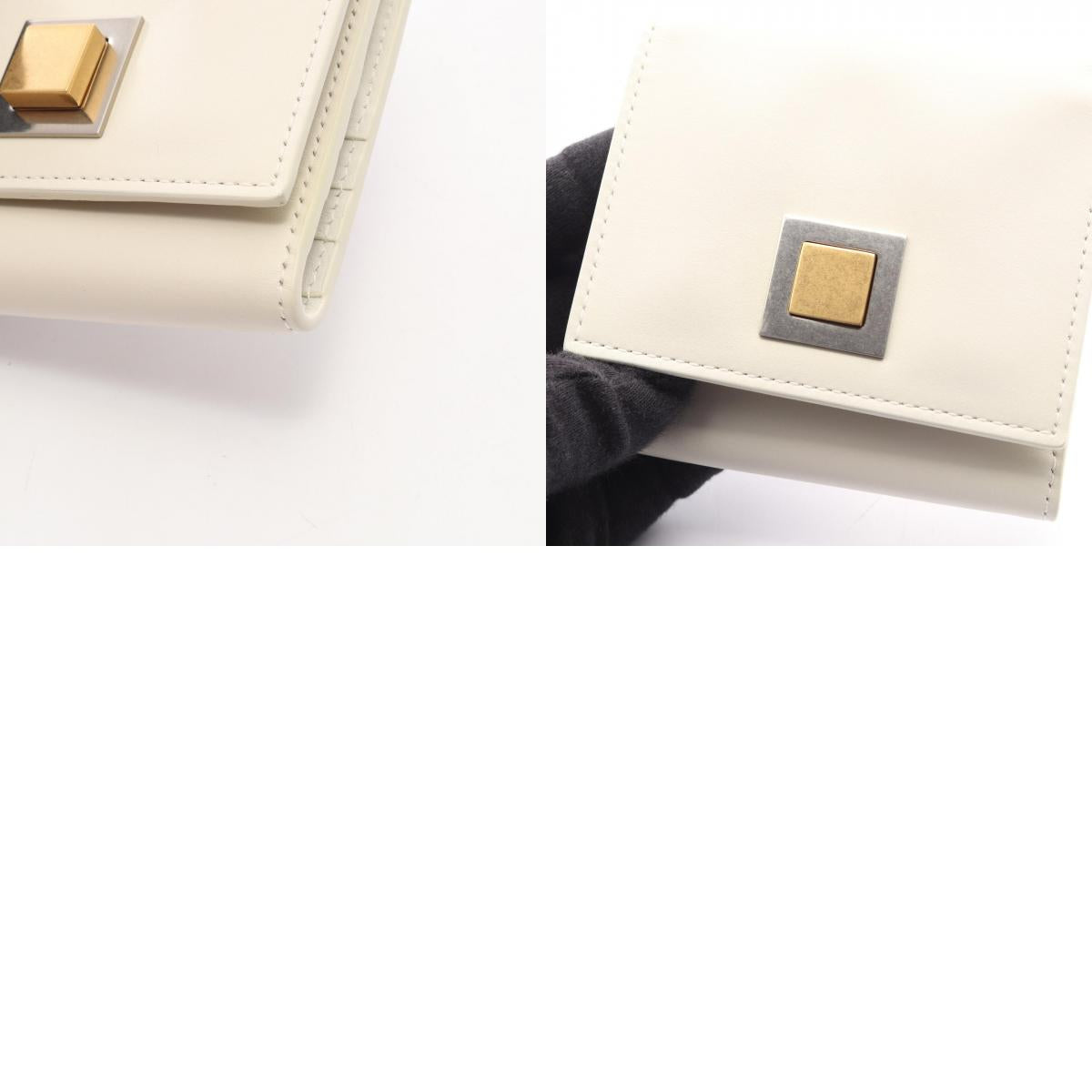 BOTTEGA VENETA Twist Lock Wallet White