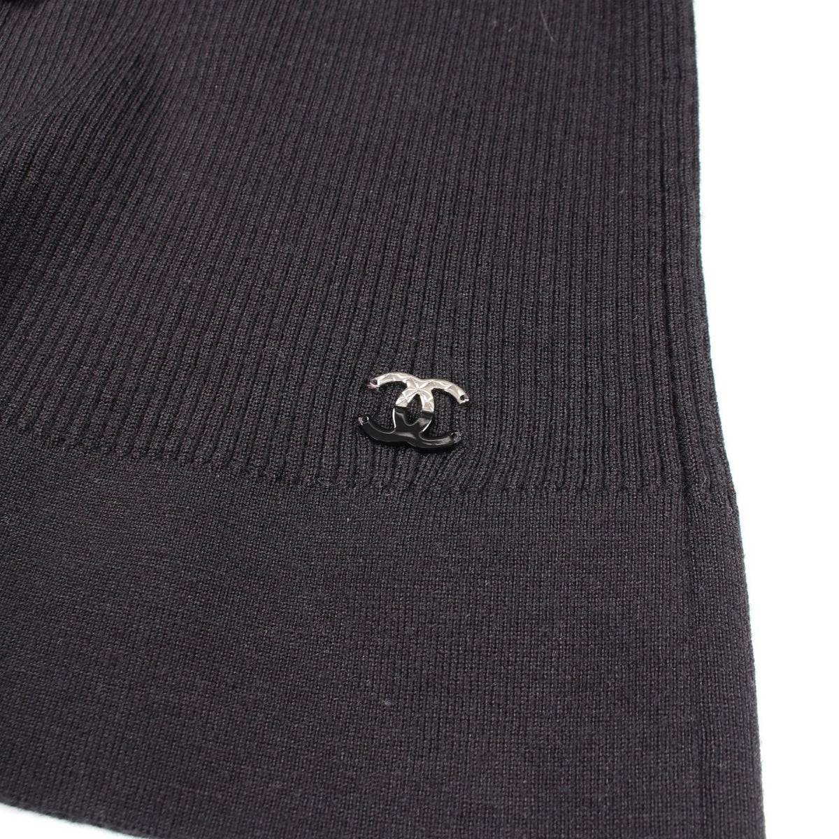 CHANEL Coco Mark Ribbon Rib Knit Sweater Size 40