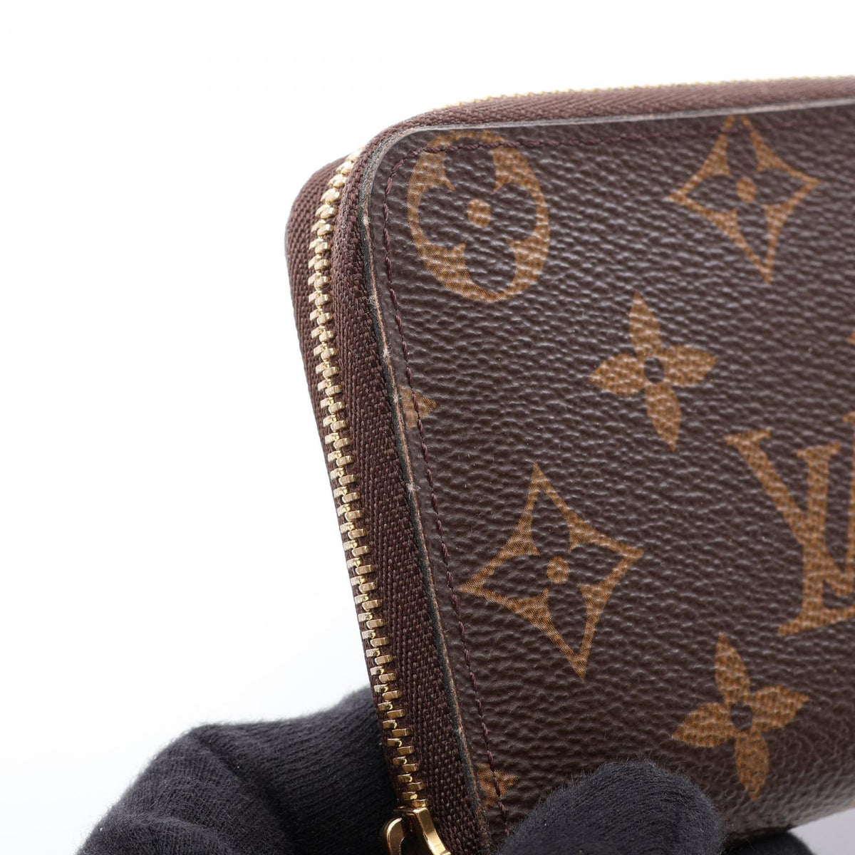 LOUIS VUITTON Monogram Zippy Coin Purse
