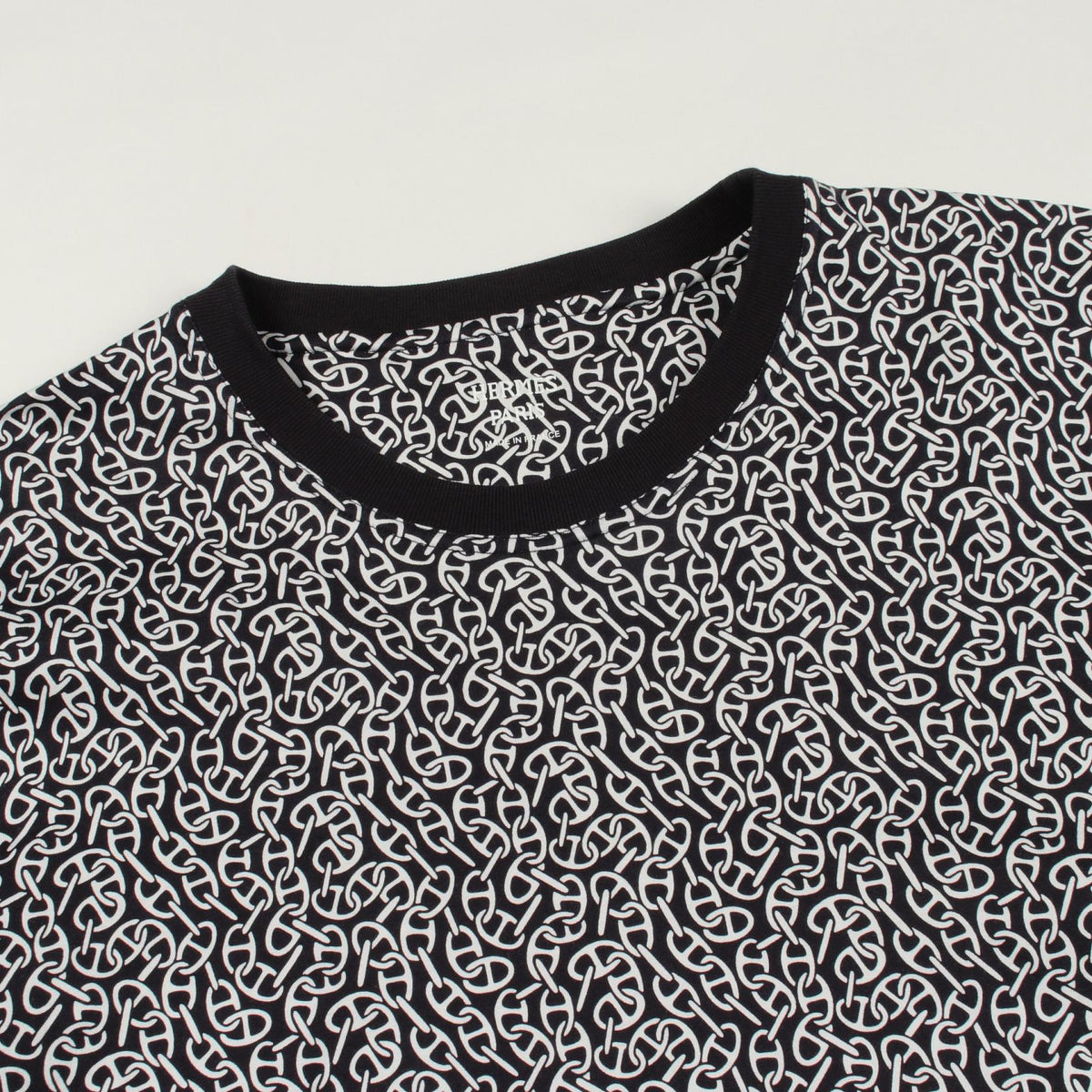 HERMES Naoussa Chaine Print Long T-Shirt White/Navy Size 34