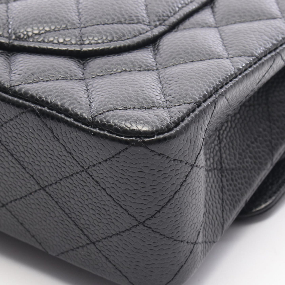CHANEL Black Caviar Skin Matelasse Gold HW Shoulder Bag