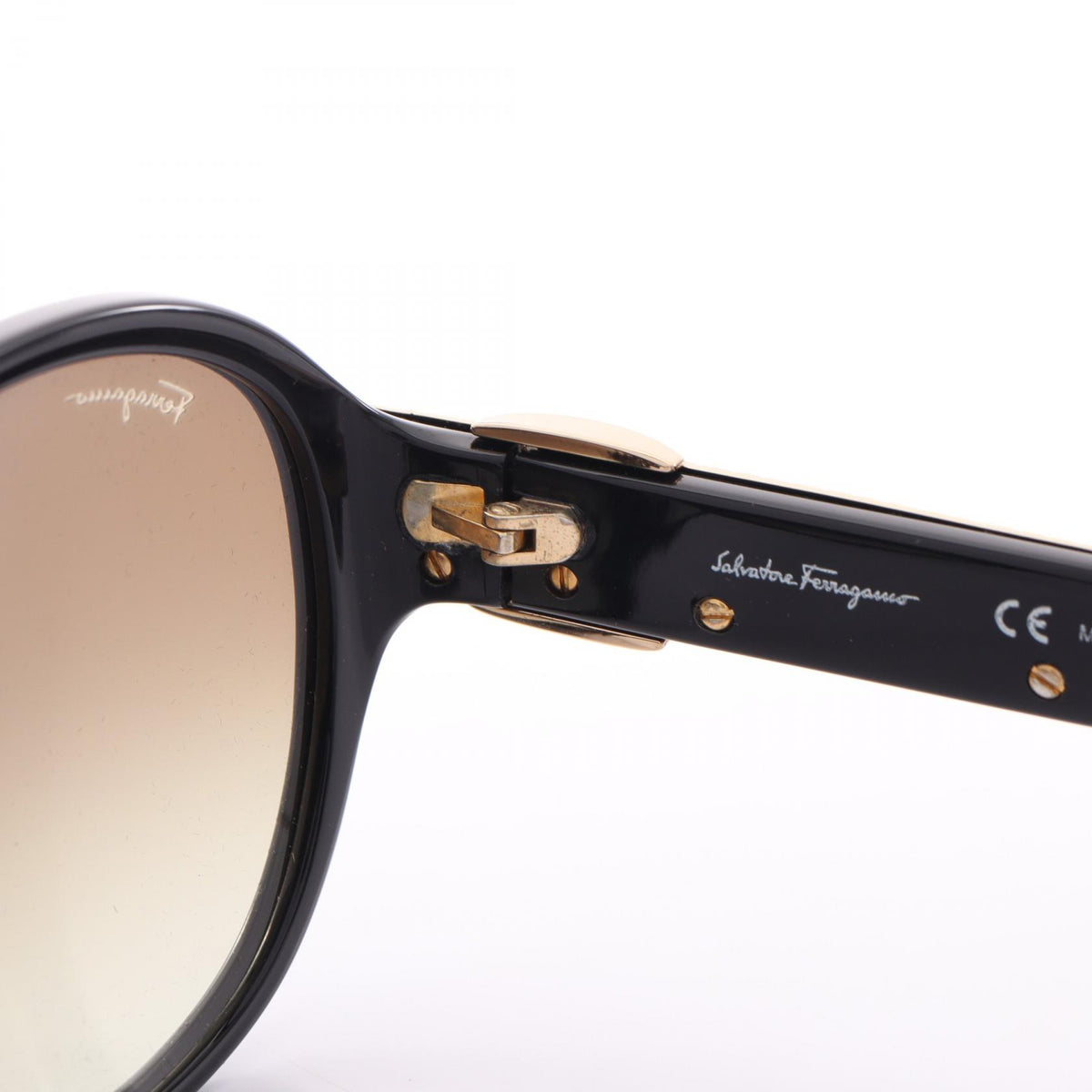 Salvatore Ferragamo Vara Sunglasses Black