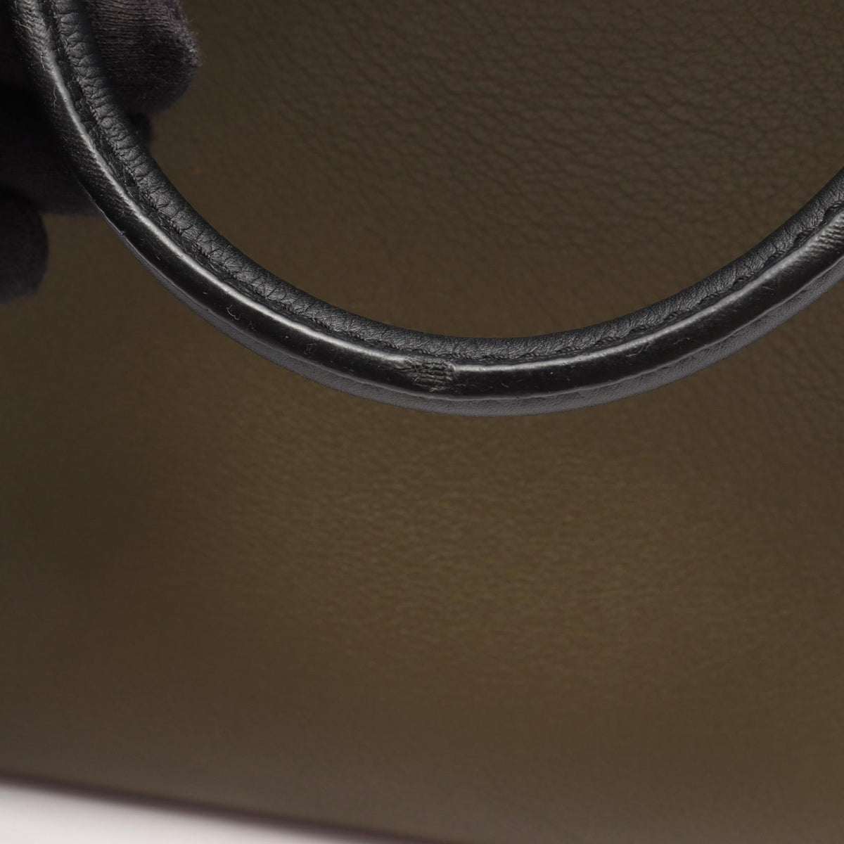 LOUIS VUITTON Lockme Day 2WAY Leather Bag