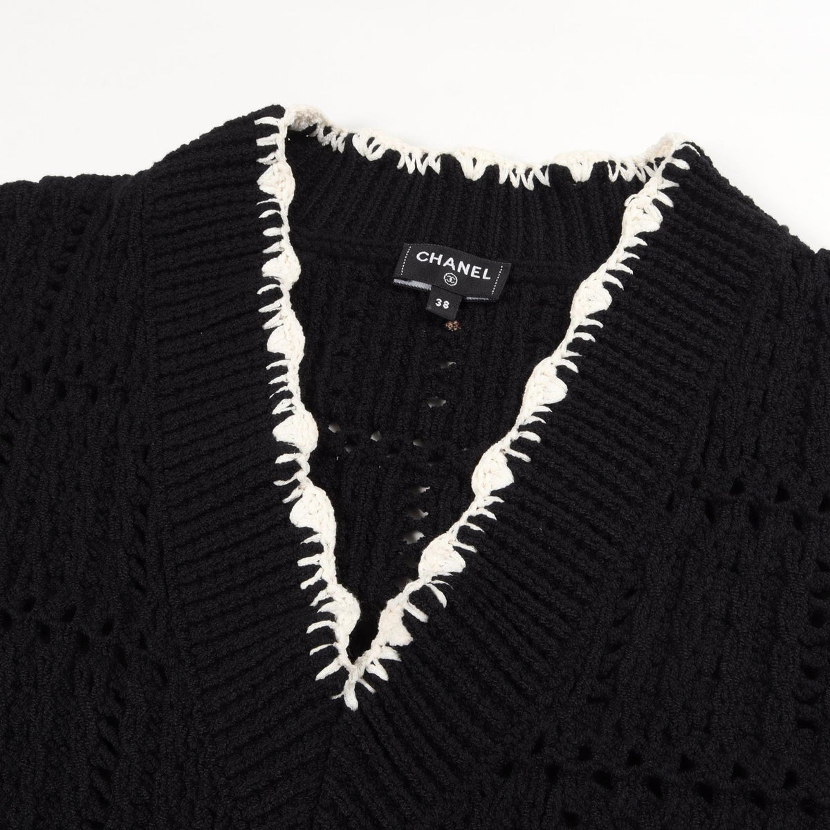 CHANEL V-Neck Knit Cotton Vest Black Size 38