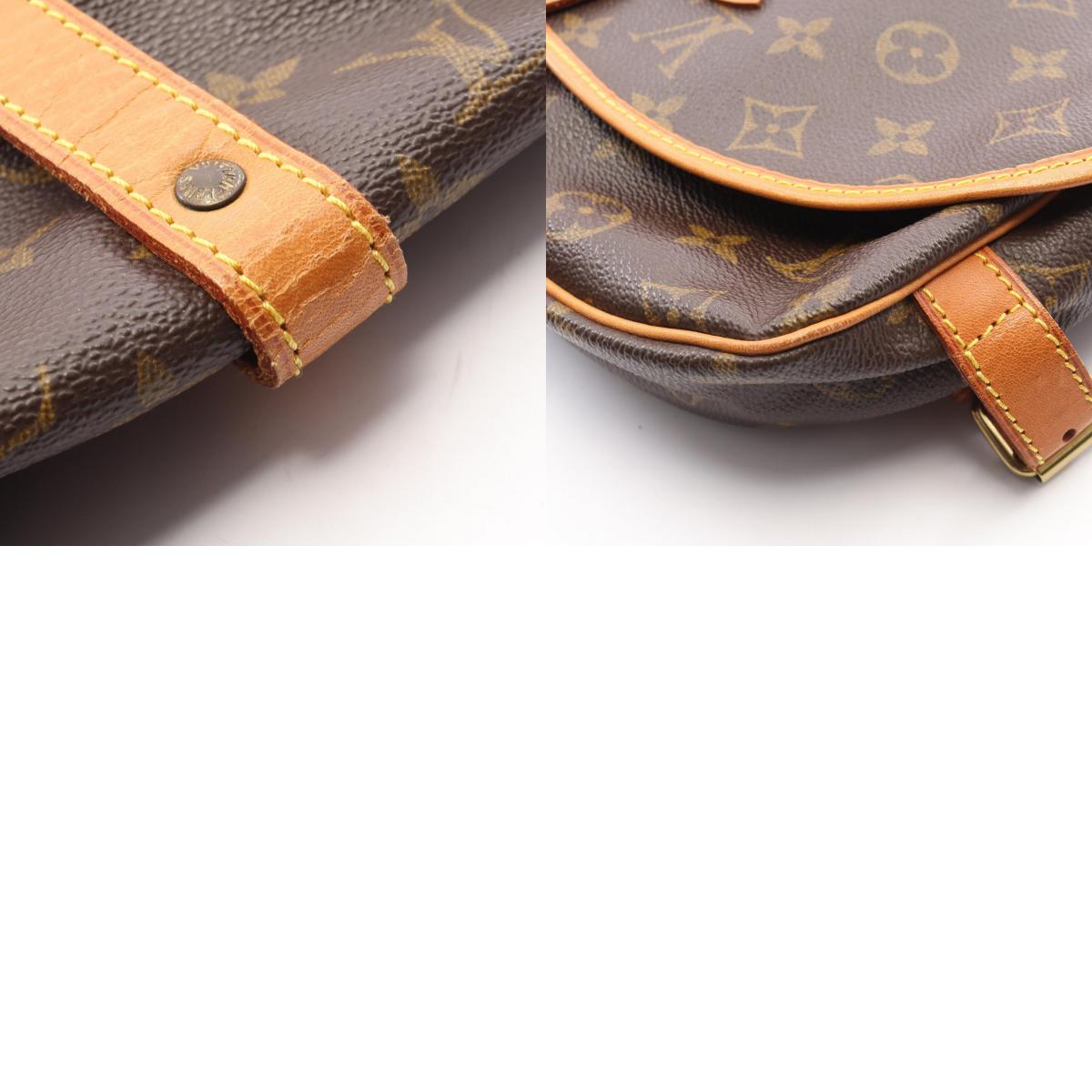 LOUIS VUITTON Saumur 30 Shoulder Bag