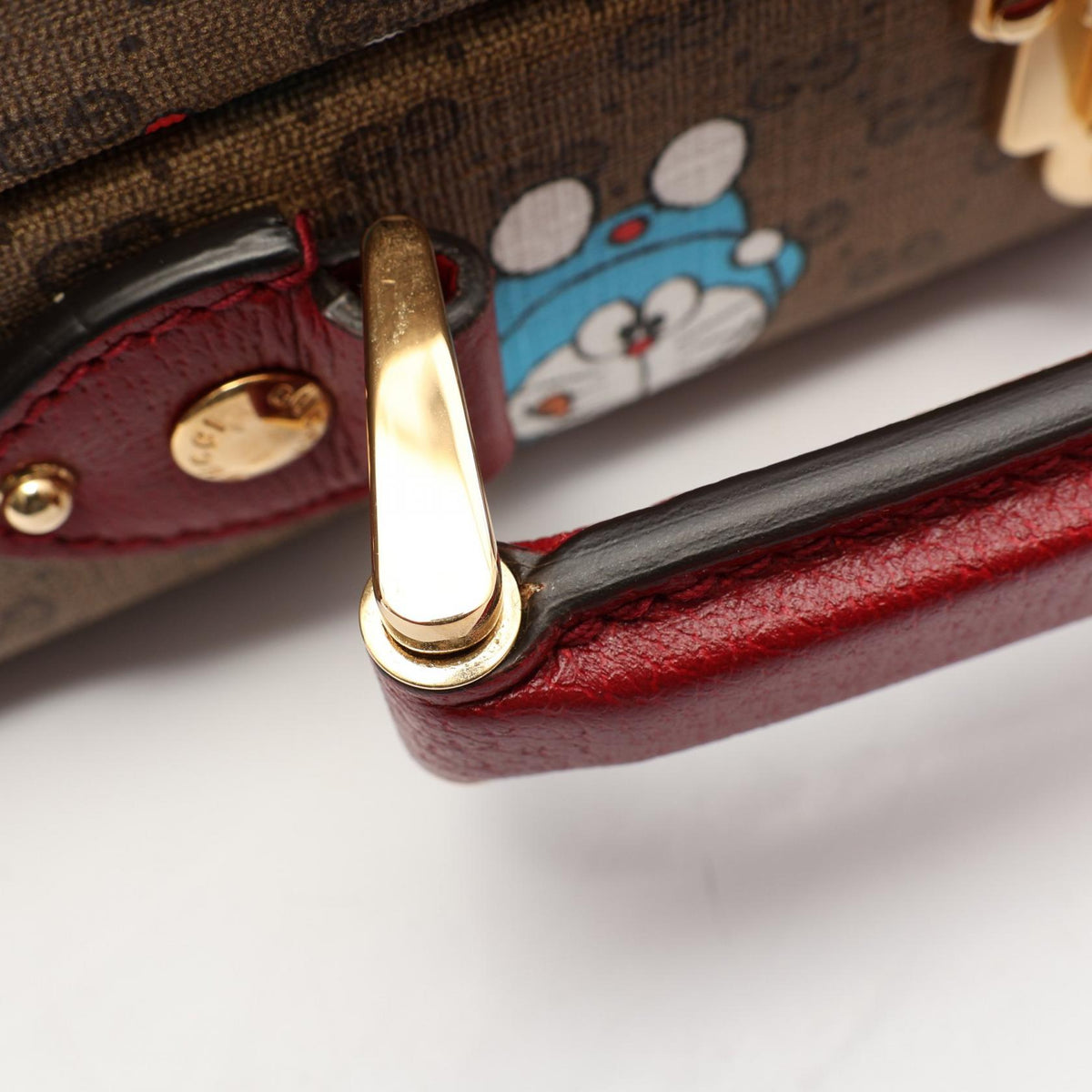 GUCCI Doraemon Beauty Case Handbag Beige