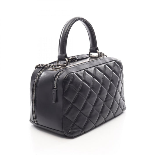 CHANEL Matelasse Lambskin Shoulder Bag