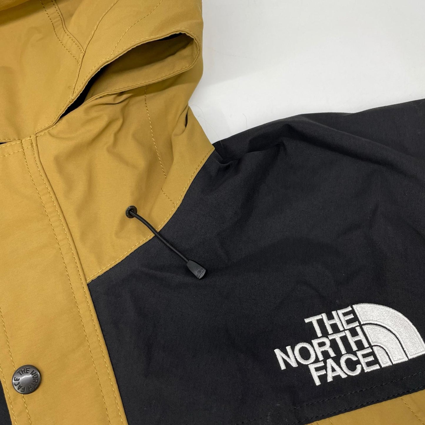 THE NORTH FACE NP11834 Mountain Light Jacket Brown Size L