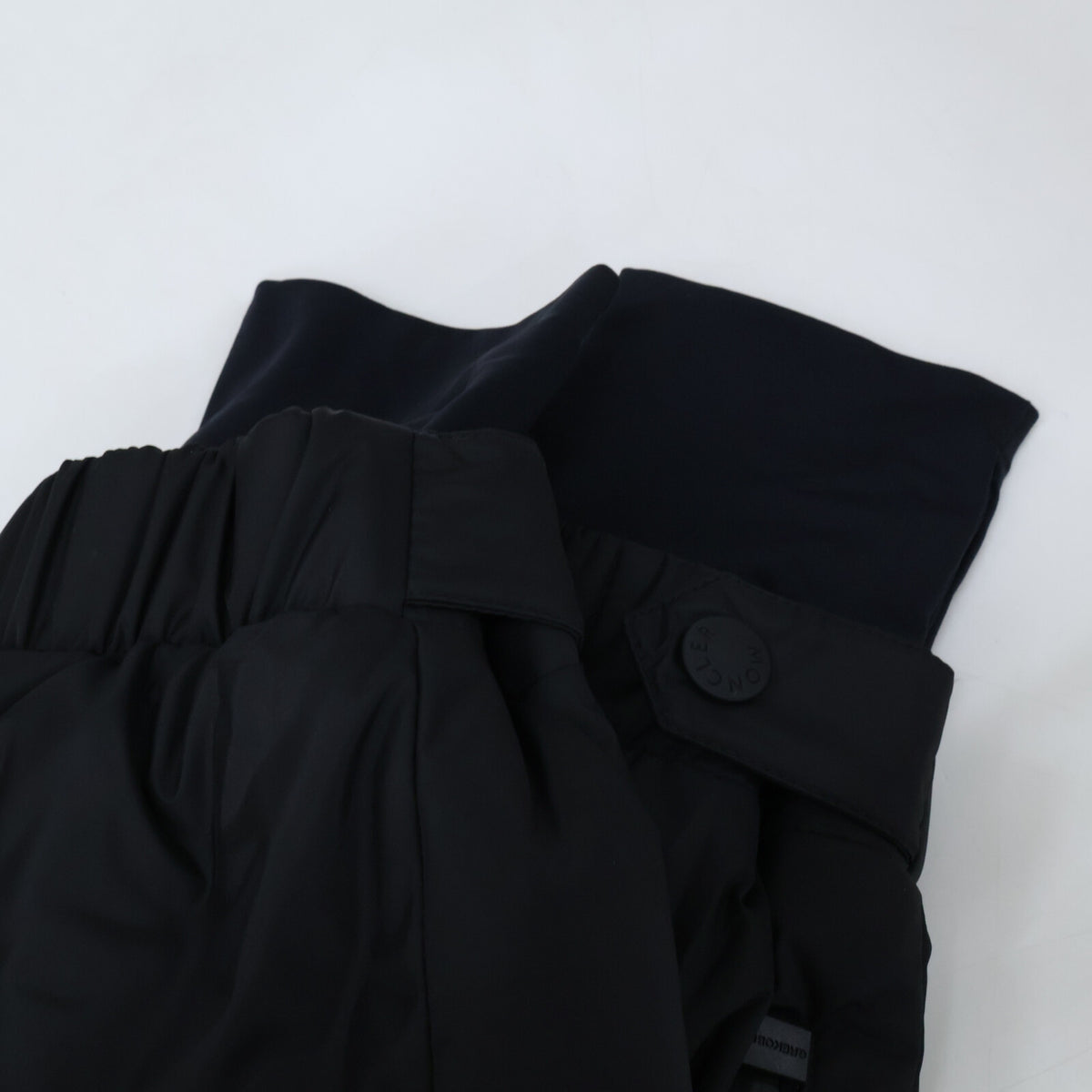 MONCLER GRENOBLE ISORNO Hooded Down Ski Jacket Black Size 3