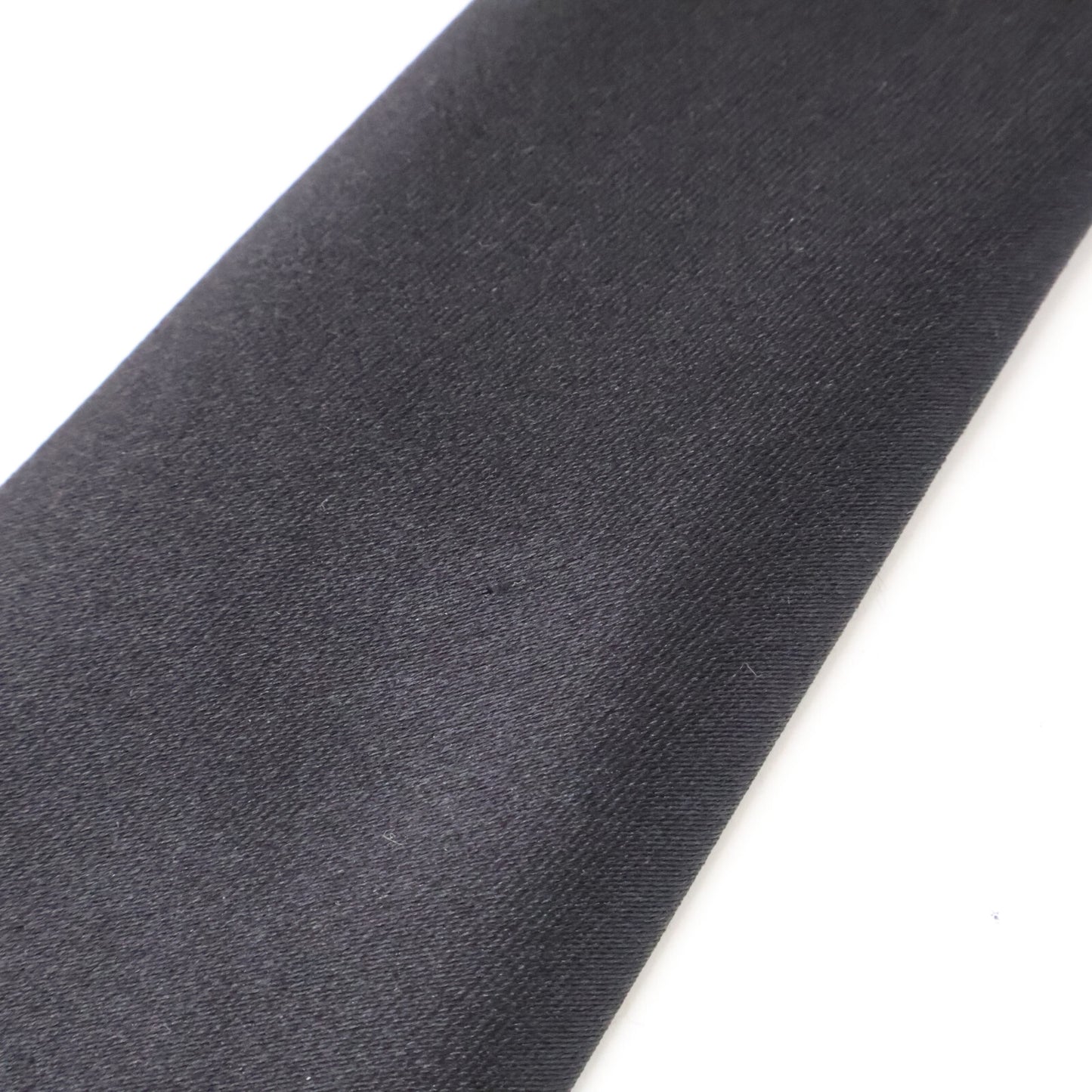 Brioni Black Silk Tie Size ONE SIZE