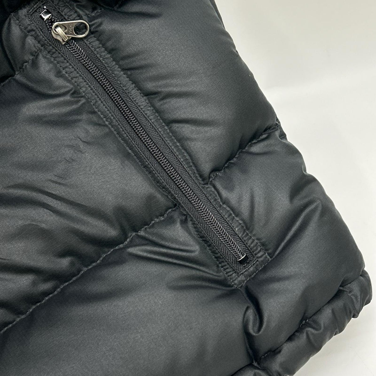 Patagonia '02 Packable Down Jacket Black Size M