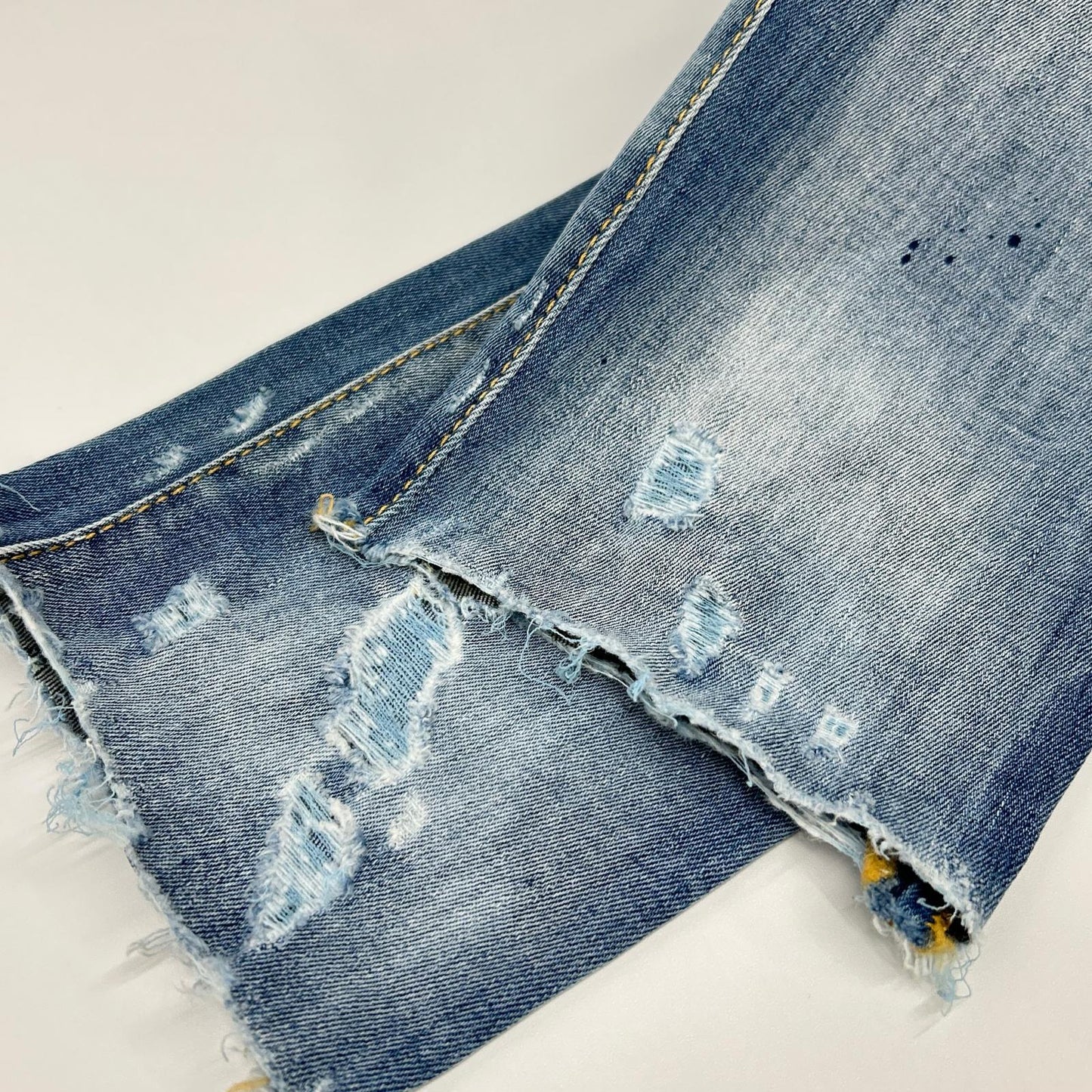 DSQUARED2 Blue Distressed Paint Jeans Size 38