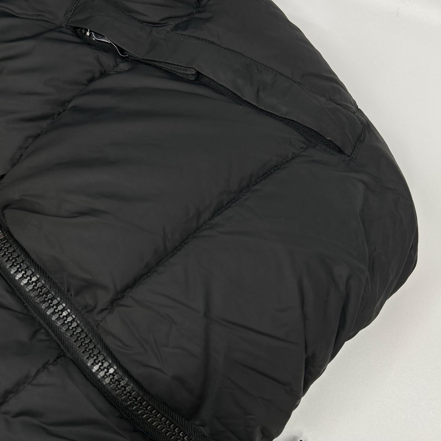 DUVETICA VEGATRE Black Down Jacket Size 48
