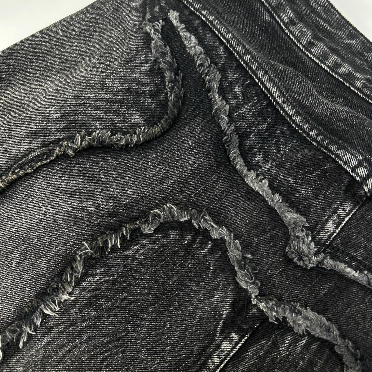 EVISU Black Distressed Daikoku Print Denim Shorts Size 32