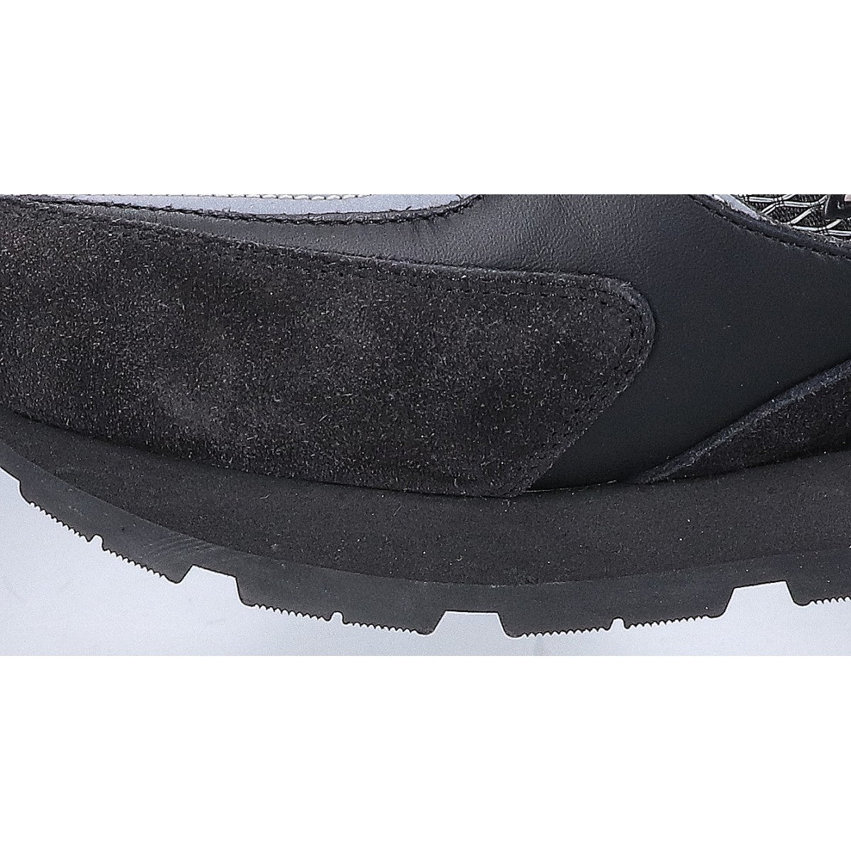 LOUIS VUITTON Runaway Line Sneakers Black Size UK 7.5