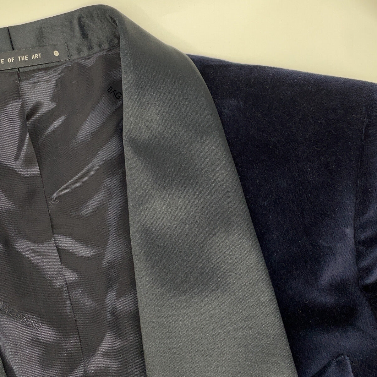 BAGNOLI Navy Satin Velour Side Vent Blazer Size 50