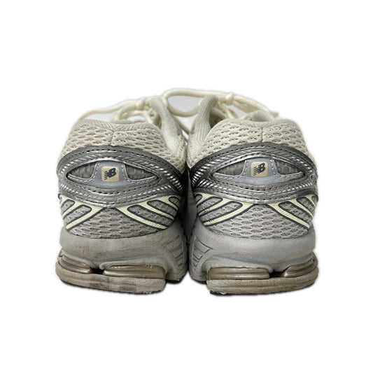 NEW BALANCE ML860GO2 White Silver Mesh Sneakers Size 26.5cm