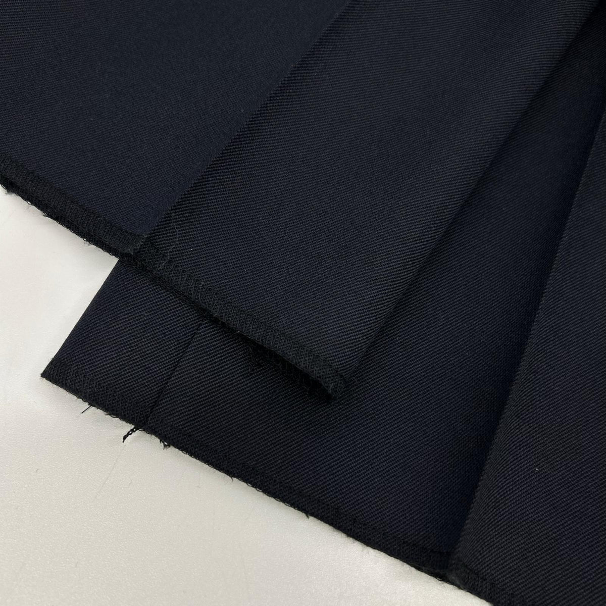 ESTNATION Navy Wool 3-Button Suit Size 48