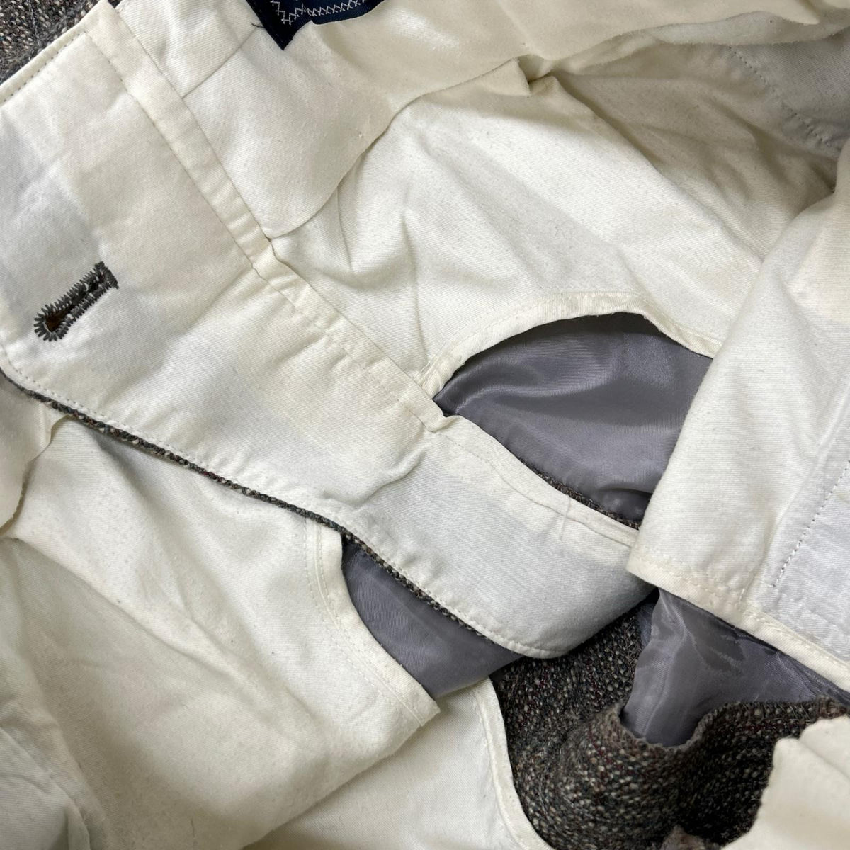 Burberry's Gray Check Tweed Single Jacket Size AB5