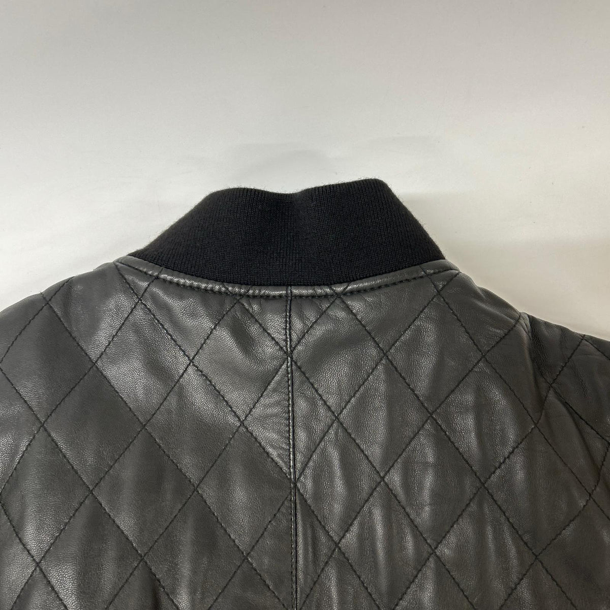 lot holon H34-207 Black Lamb Leather Quilted Jacket Size 46